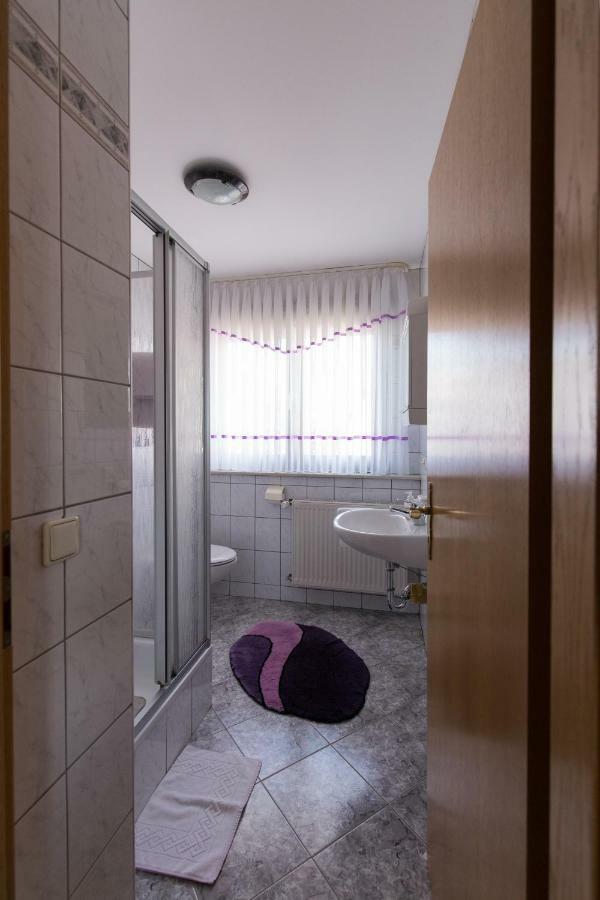 Ferienwohnung Arnold Burkardroth Екстер'єр фото