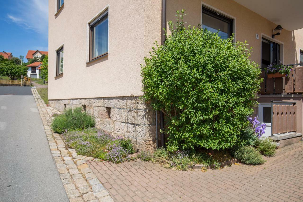 Ferienwohnung Arnold Burkardroth Екстер'єр фото
